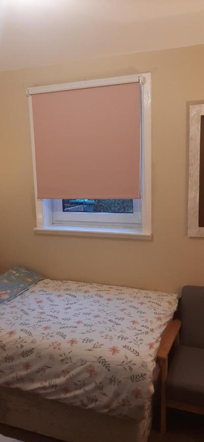 Delightful Home Stay - Double Ensuiteroom. Glasgow Zewnętrze zdjęcie